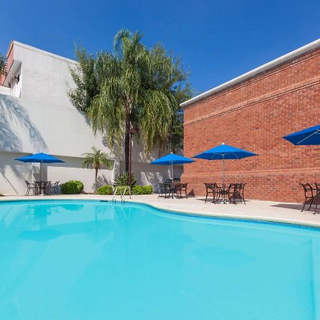 Wyndham Garden Monterrey Norte San Nicolás de los Garzas Kültér fotó